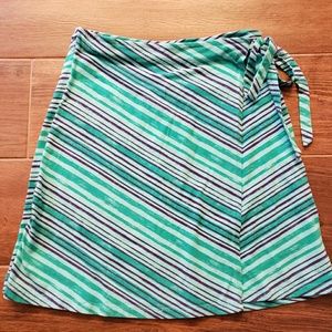 Dakini wrap skirt sz medium